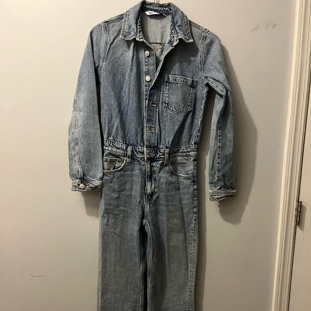 Zara Light Blue Flare Jeans - Picture 6 of 7